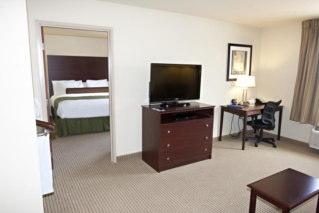 Cobblestone Inn & Suites - Langdon Exterior foto
